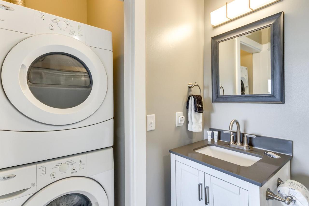 Bayfront Pensacola Beach Condo With Pool And Elevator 外观 照片